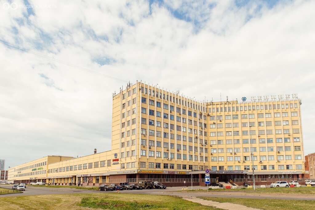 Офис продаж: ул. Софийская, д. 14